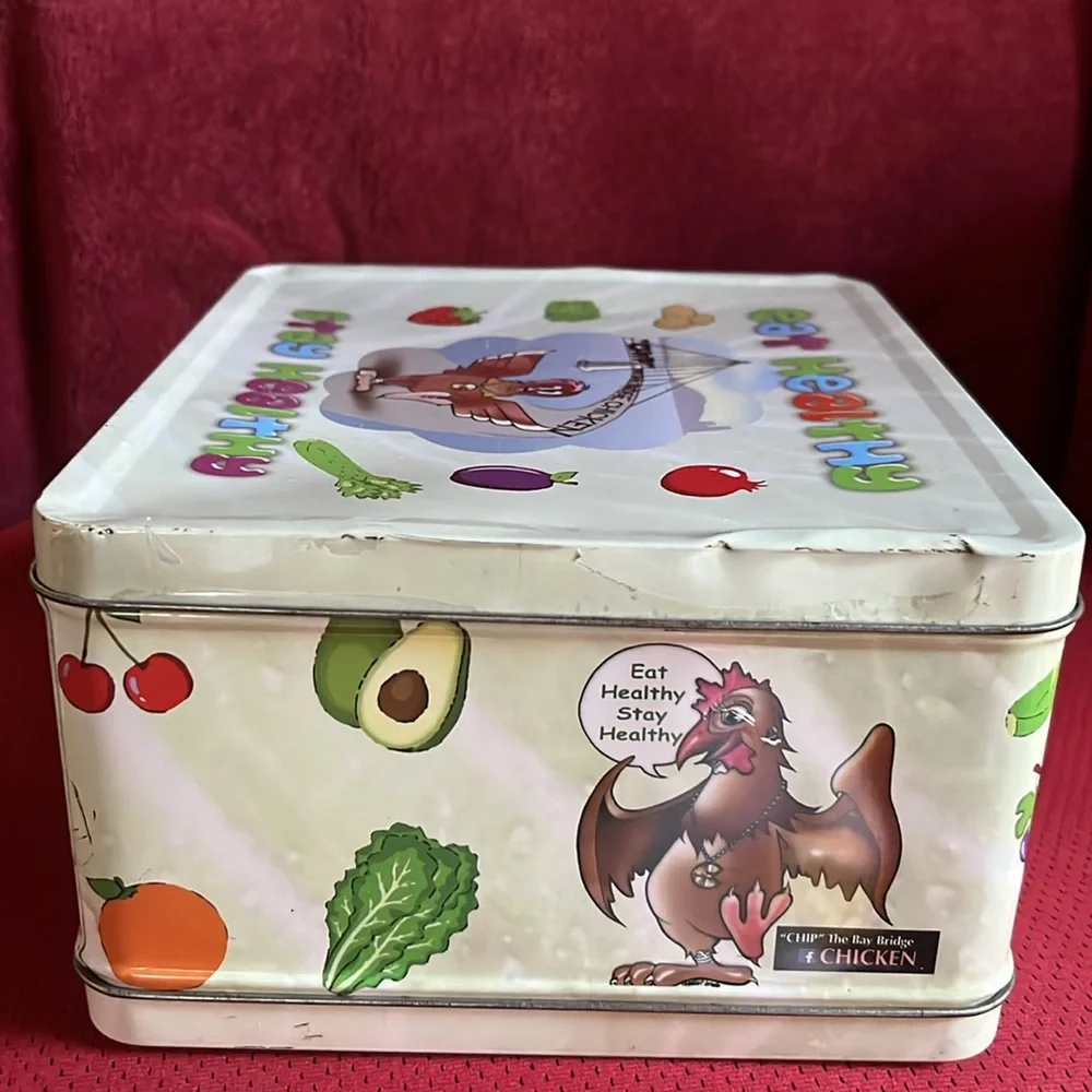 Vintage Chip the Bay Bridge Chicken lunch box, San Francisco  Colorful